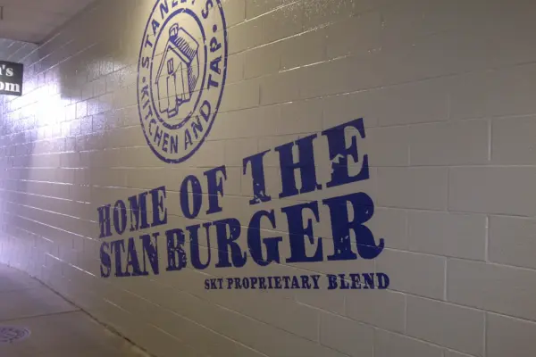 HPD Logo Painting Example 1